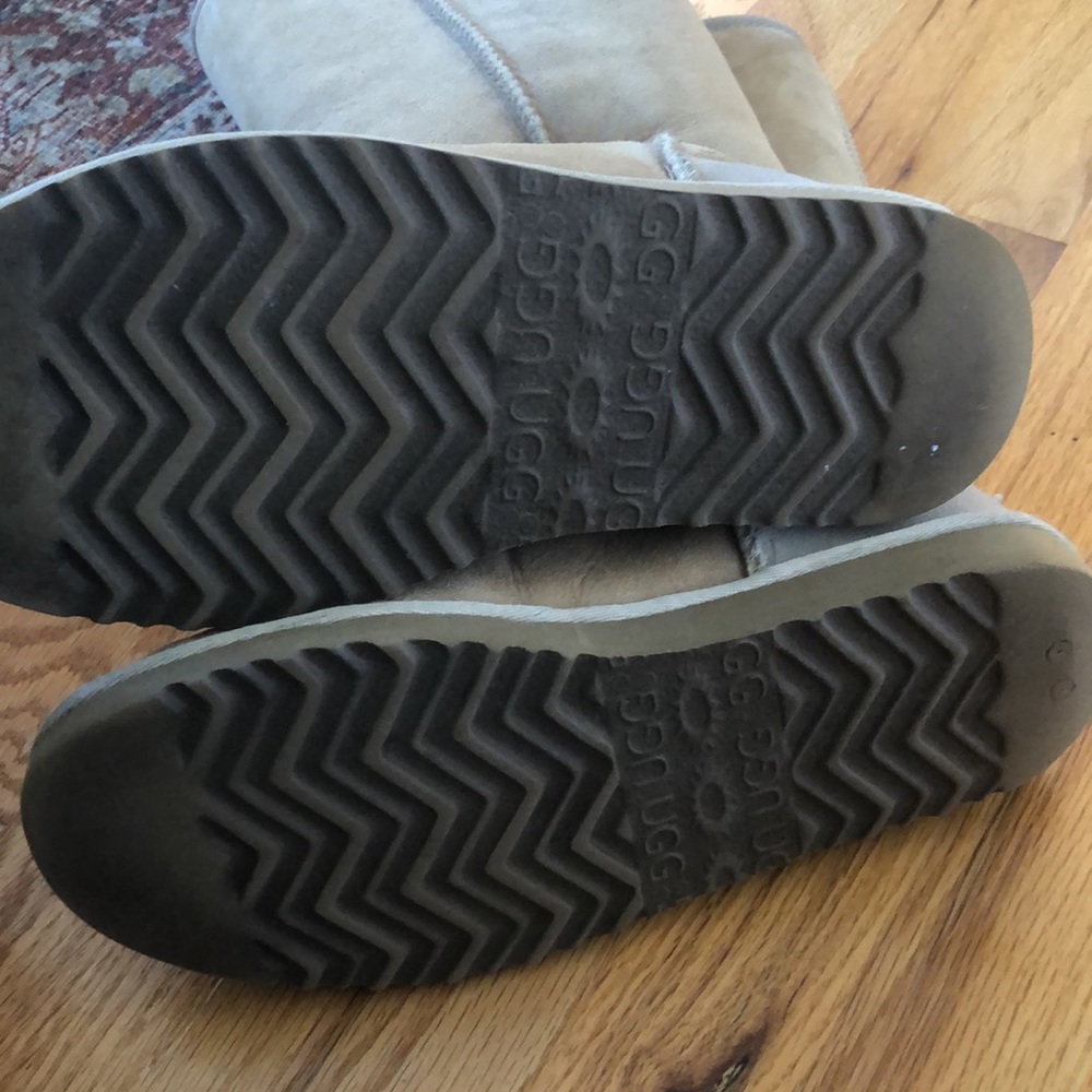 Ugg Classic Boot - image 3